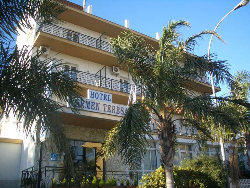 Hotel Carmen Teresa Торремолинос Экстерьер фото